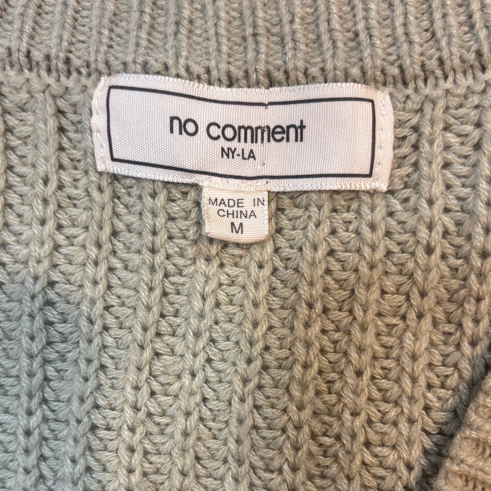 Stylish Two-Tone Knit Cardigan - Picture 2 of 9